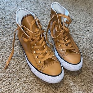 High top converse!